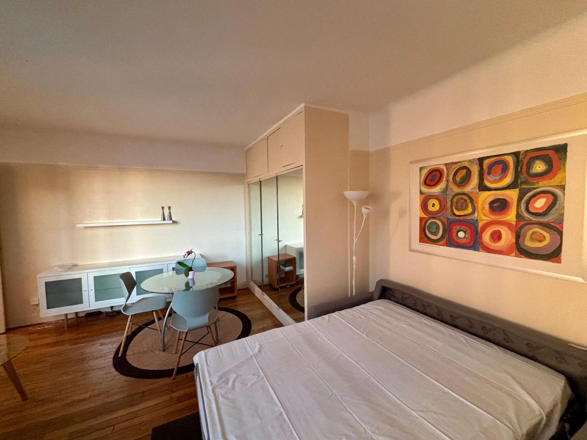 Apartment Maison Passy - Quiet Near Eiffel Tower
