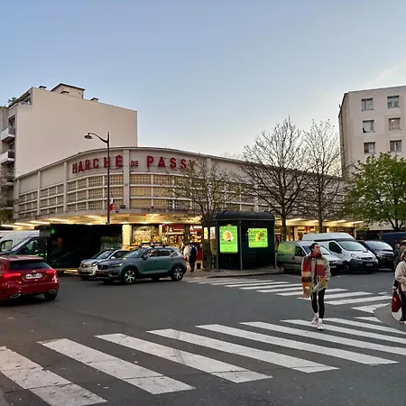 Maison Passy - Quiet Near Eiffel Tower *