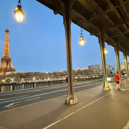 Maison Passy - Quiet Near Eiffel Tower *